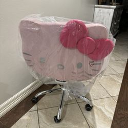 Hello Kitty Chair 