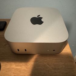 Mac mini M4