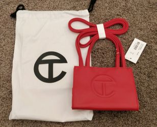 Red telfar small hot sale