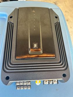 JBL car amplifier with 10 inch subwoofer almost a new condition