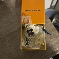 New Keychain With Box