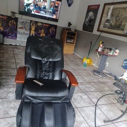 HTT -10i-CRP Massage Chair