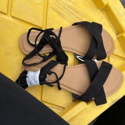 Women Sandals Size 8