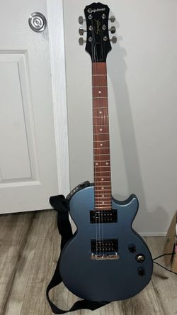 Gibson electric guitar
