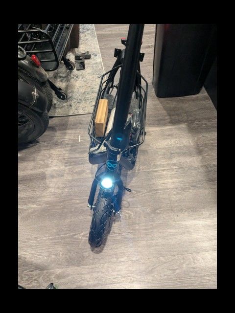 E Scooter with Seat, 550W Motor