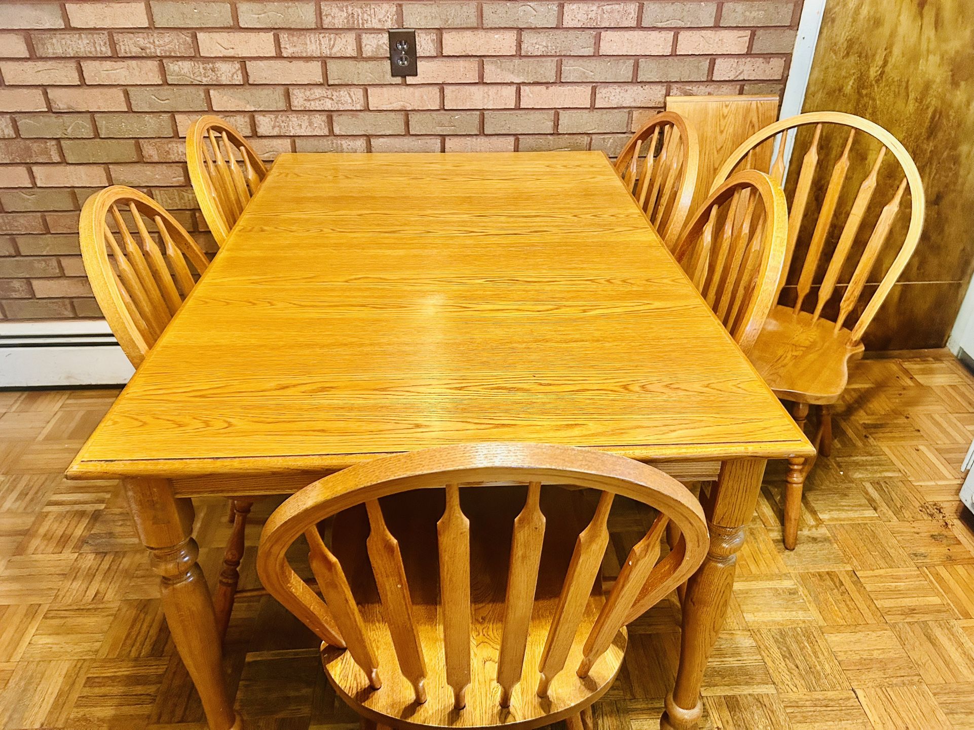 Oak Kitchen Table, Chairs And China Cabinet