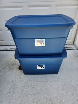 Sterilite 30 gallon storage totes