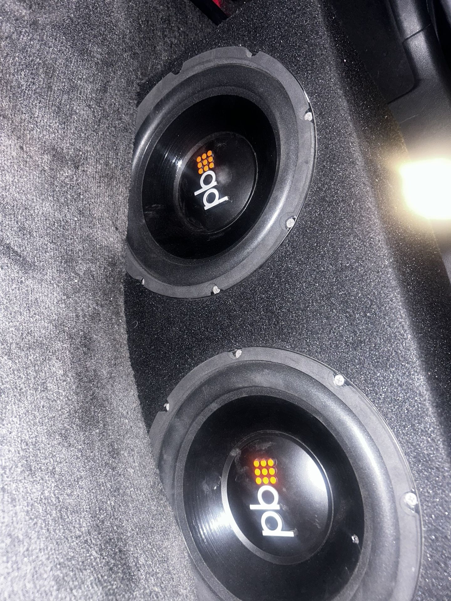 Subwoofer W/ Amplifier