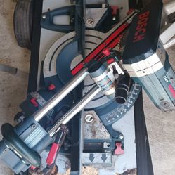 Bosch Miter/Compound Saw 4412 12"