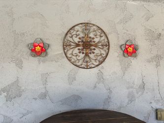 Metal Scroll Wall Medallion and Flower Decor Set