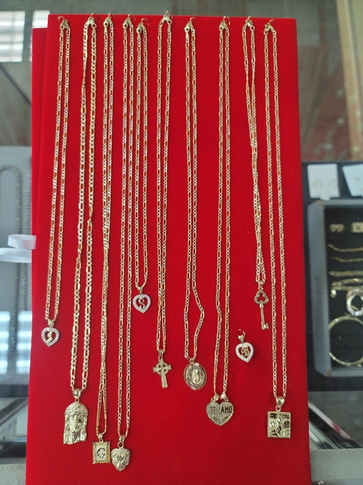10k Gold Necklaces