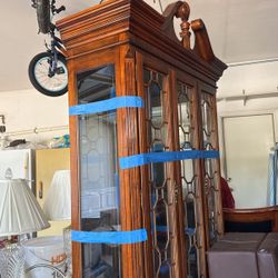 China hutch 