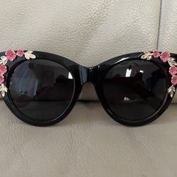 Forest Grant Sunglasses, metal flowers