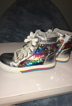Size 4 girl Glitter high tops