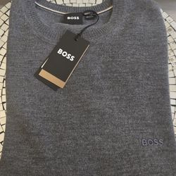 Brand New Gray Hugo Boss Knit Crew Neck Long Sleeves Men's Sweater. Size Medium