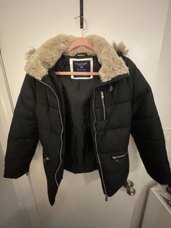 Women’s Small puff Hooded Jacket