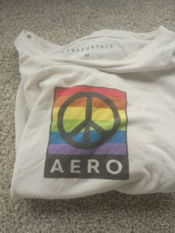 Aéropostale rainbow shirt