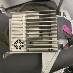 Mercedes Benz Radio Amplifier