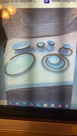12 Place Setting