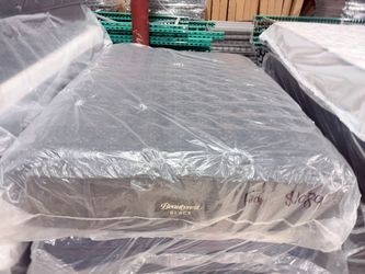 💯SALE💥QUEEN MATTRESS BEAUTYREST BLACK SERIES THREE  FIRM🔥
