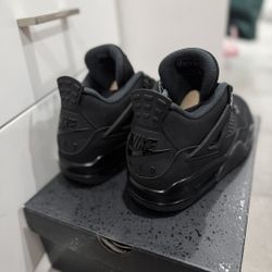 Jordan Retro 4 Black Cat Sz 9.5