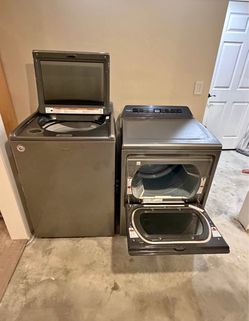 Whirlpool Cabrio washer/Dryer