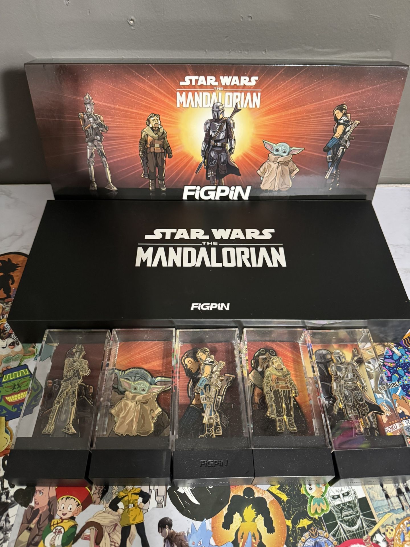 The Mandalorian Fig Pins Set