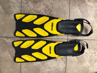 Genesis Response XL Fins Swimming Diving Beach Pool Yellow Black
