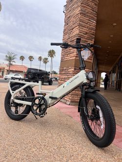 LECTRIC XP4