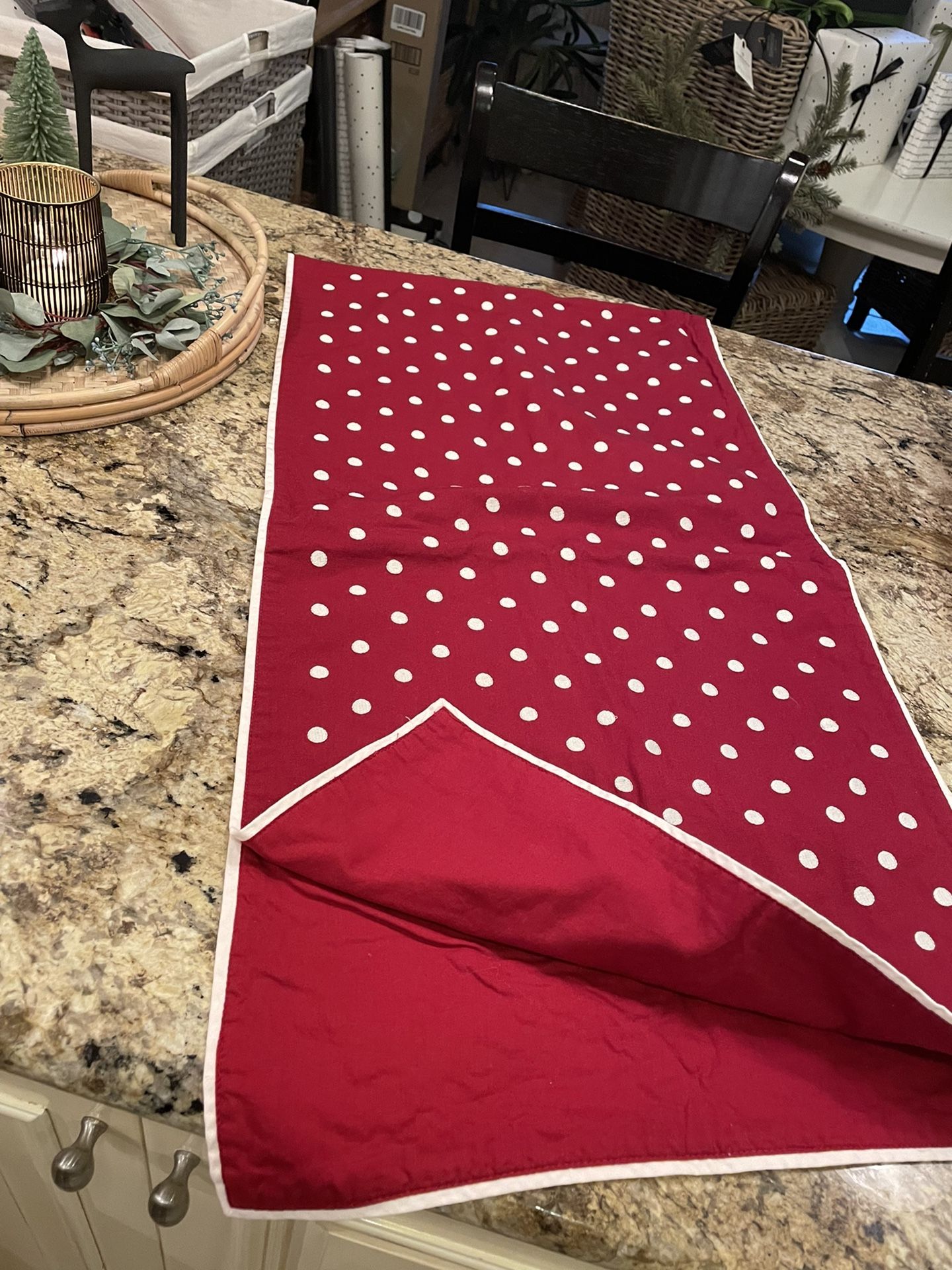 Pottery Barn - red and white polka-dot table runner seasonal Christmas Valentines Day