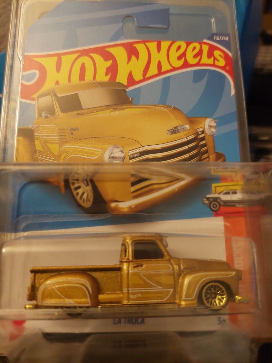 Hot Wheels La Troca 2022 Gold