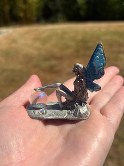 Gallo Fantasy Fairy 🧚‍♀️ vintage pewter/crystal(?)