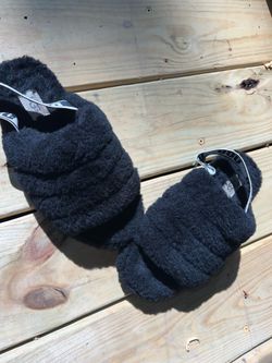 UGG slides w/ strap