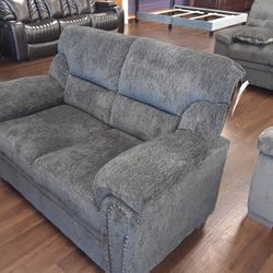 New Love Seat