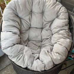 Standing Patio Rotating Egg Chair