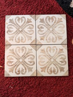 Ceramic tile