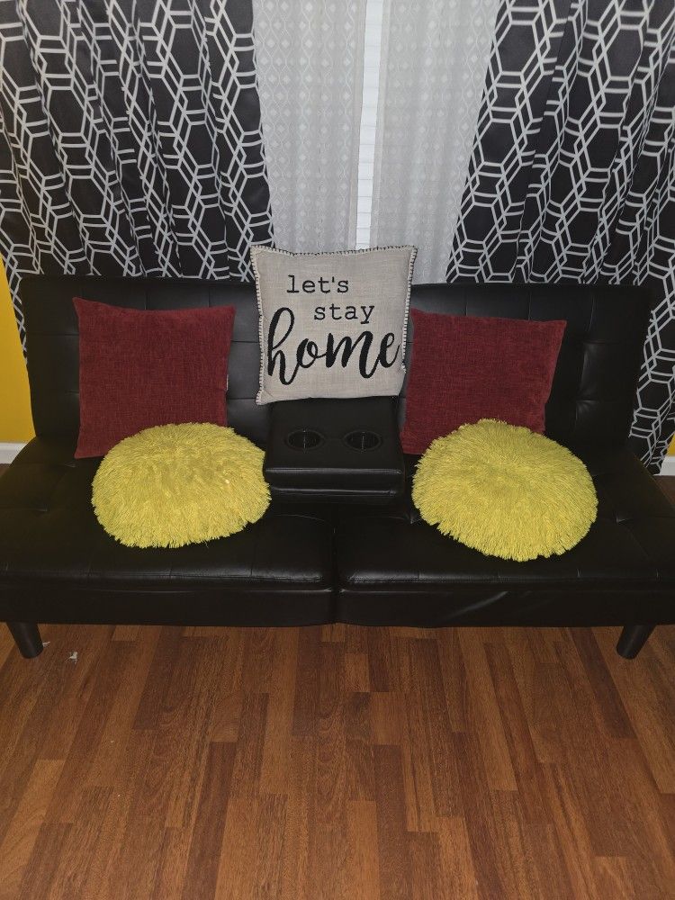 Cheap Ottoman Great Condition 