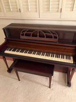 Piano & Bench
