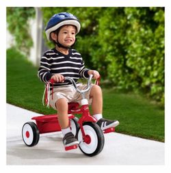 Radio-flyer Toddler 2 in 1 Trike and Stroller.
