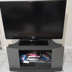 LCD Sharp 46 Inch Tv