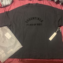 Essentials fear God  