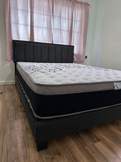 Queen Size Mattress Pillow Top New