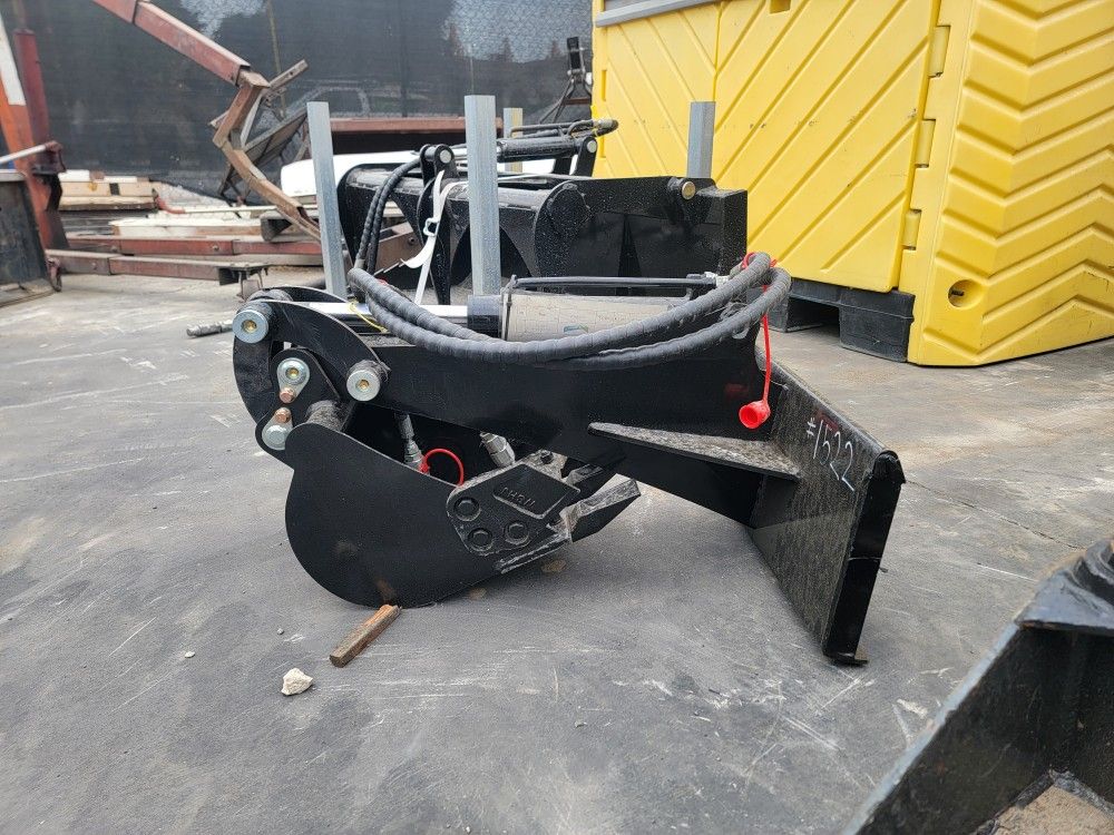 Ram rod /dingo/kubota backhoe attachment $1200