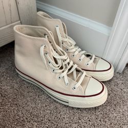 Converse Shoes Like New 