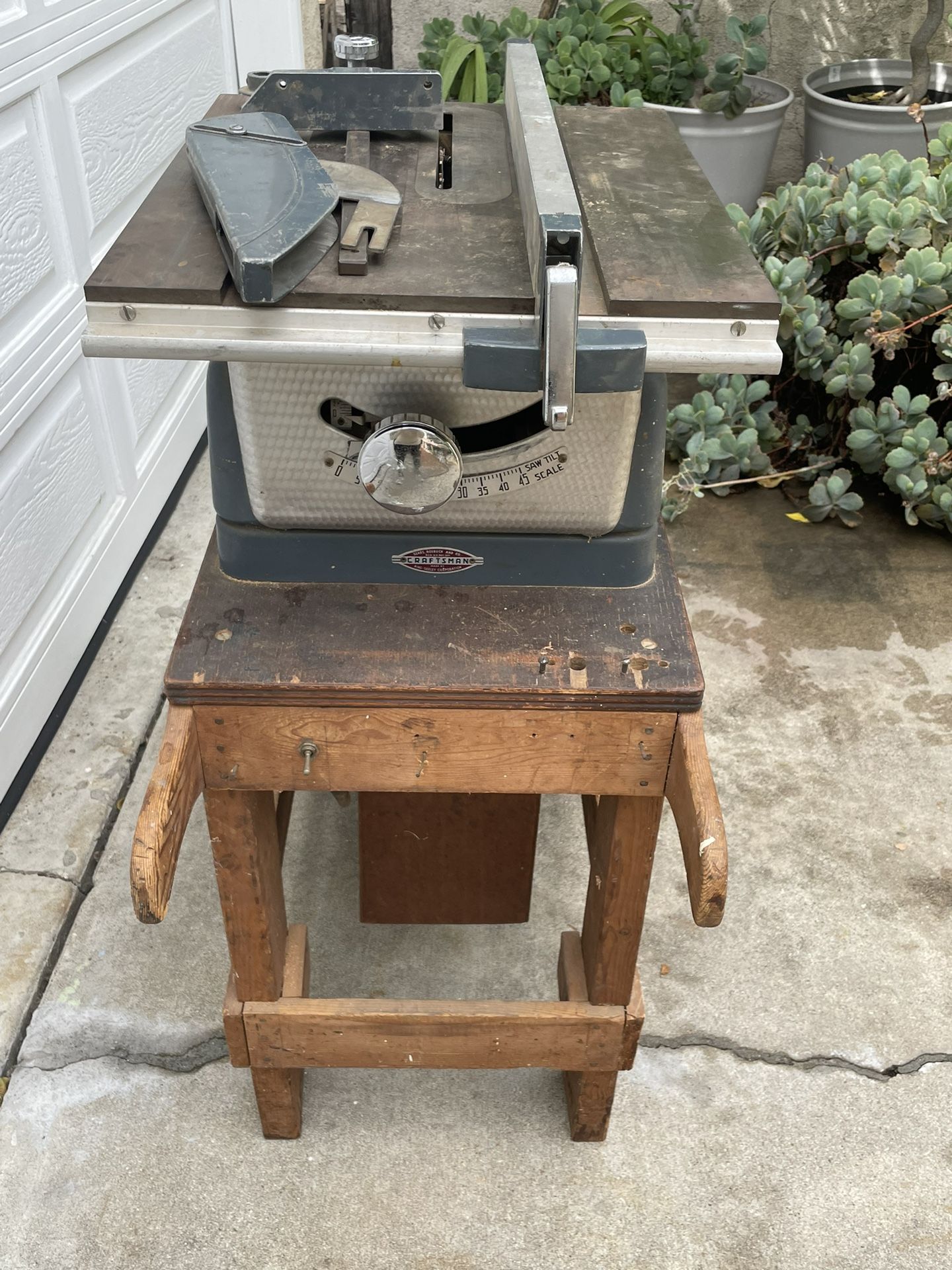 TABLE SAW - CRAFTSMAN - 3/4 HP - 8”