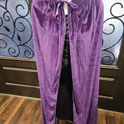 Halloween Cape Cloak with hood, new, One Size Fits All. Purple Velvet, Vampire, Witch, Costume, Dress Up, Etc