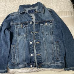 Zara Men’s Denim Jacket