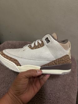 Kids Jordan’s size 21/2 slightly used