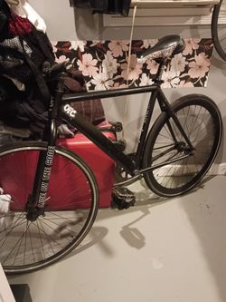 Frame trade looking for bigger size frames