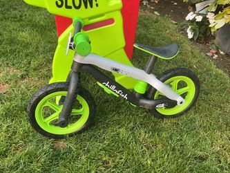 Chillafish green balance bike
